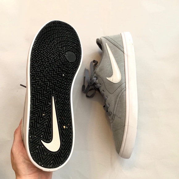 Gray Nike SB Check Solar - Picture 5 of 6